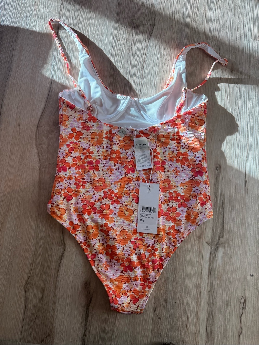 Eco Rosa Floral Underwire One Piece Swimsuit - Women's - Picture 5 of 10